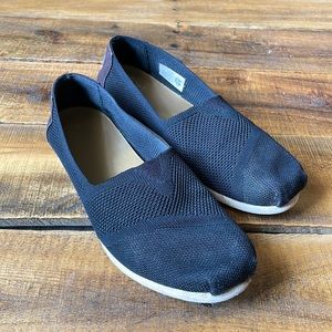 Black Toms